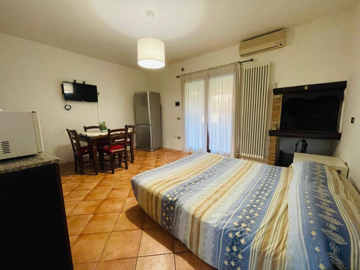 Borgo Del Nibbio Appartement Porto Levante Buitenkant foto